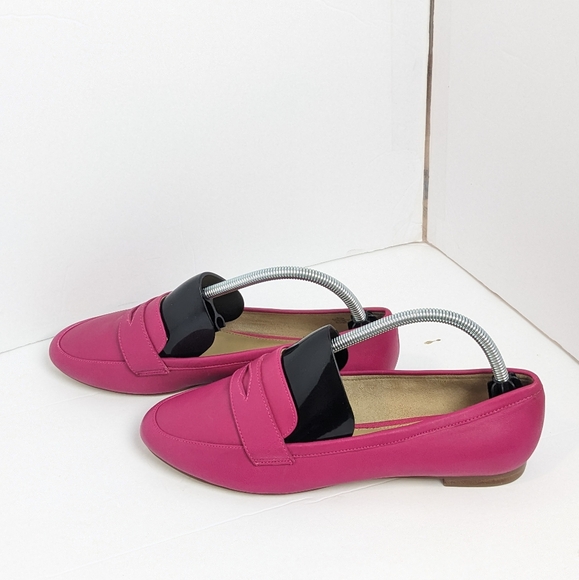 NWOT Talbot's pink leather loafers - Picture 16 of 16